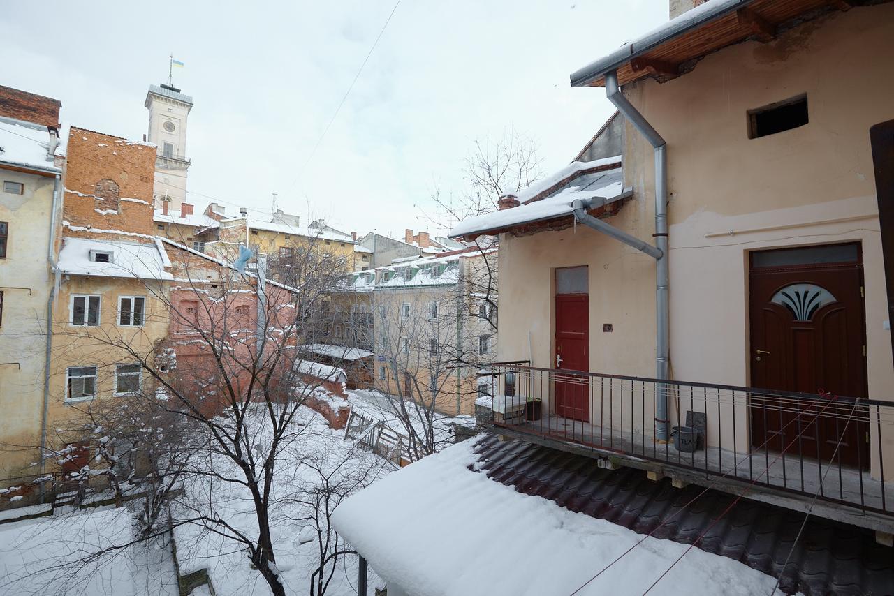 Apartment On Staroyevreiska,5 ลวีฟ ภายนอก รูปภาพ