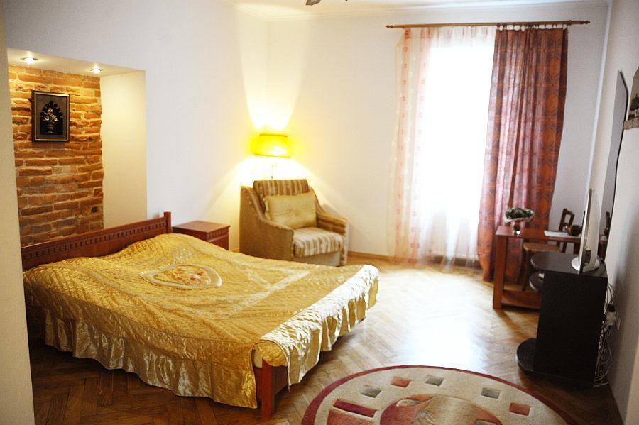 Apartment On Staroyevreiska,5 ลวีฟ ภายนอก รูปภาพ